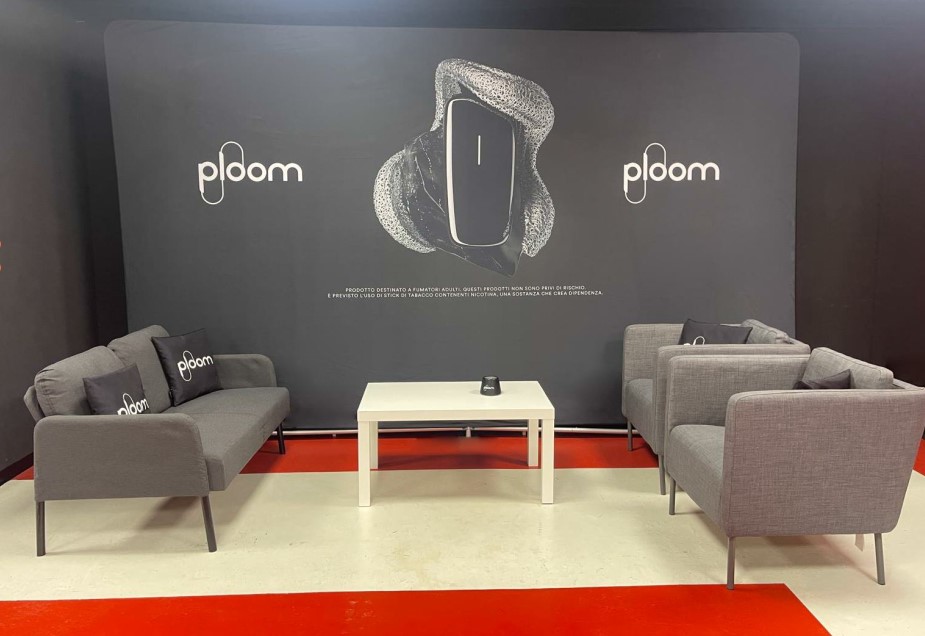 Immagine stand euroma2